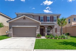 7635 Oakmoss Loop, DAVENPORT