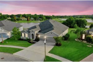 17060 Secret Hollow Loop, CLERMONT