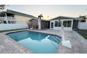 3727 Overlook Dr Ne, ST PETERSBURG