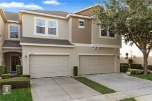 1562 Plumeria Pl, OVIEDO