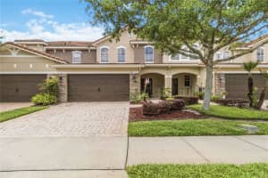 2107 Velvet Leaf Dr, OCOEE
