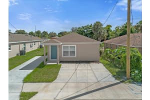 324 Avenue Y Ne #b, WINTER HAVEN
