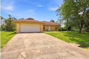 871 Lamplighter Dr Nw, PALM BAY