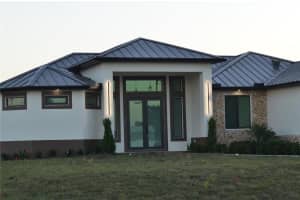 2416 Diplomat Pkwy W, CAPE CORAL