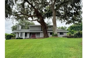 6804 Lake View Dr, YALAHA