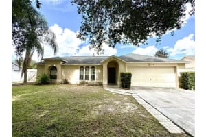 820 Briargrove Ave, DAVENPORT