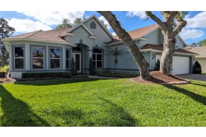 112 Hallstrom Ct, DEBARY