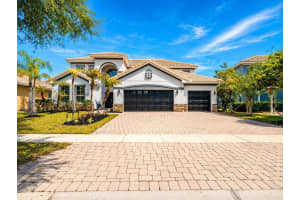 3747 Eagle Isle Cir, KISSIMMEE