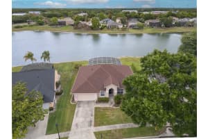 1966 Westbourne Dr, OVIEDO