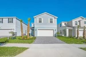 8933 Prague Way, KISSIMMEE