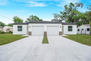525-526 Pine Lane, EUSTIS