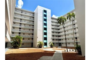 15600 Nw 7th Ave #211, MIAMI