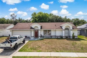4040 Eagle Feather Dr, ORLANDO