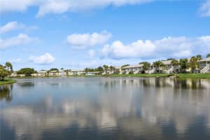 265 Seahorse Dr Se #b, ST PETERSBURG