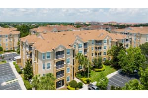 2813 Almaton Loop #301, KISSIMMEE