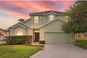 208 Corvina Dr, DAVENPORT