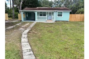 124 Coronado Rd, DEBARY