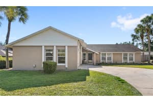 413 Willowbrook Ln, LONGWOOD