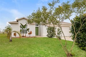 319 Erie Ct, KISSIMMEE