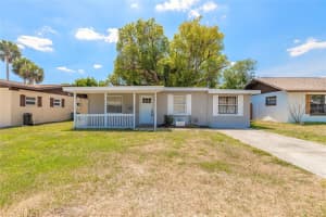 2520 Anastasia Dr, SOUTH DAYTONA