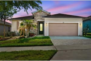 440 Alcove Dr, GROVELAND 440 Alcove Dr, GROVELAND