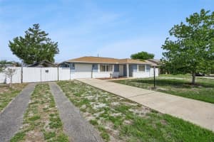 822 Abbott Ave, DELTONA