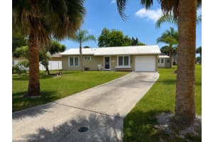 2296 18th Ave Sw, VERO BEACH