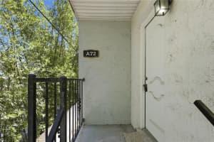 3801 N Oak Dr #a72, TAMPA