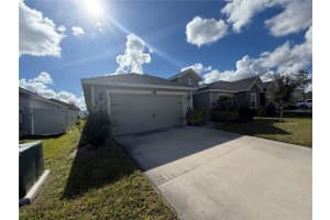 1358 Cascade Dr, DAVENPORT