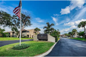 781 Village Lake Ter N #101a, ST PETERSBURG
