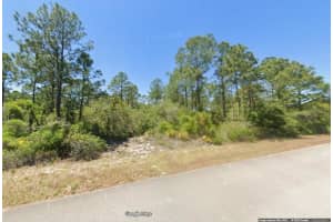126 Sentimental Dr, LAKE PLACID