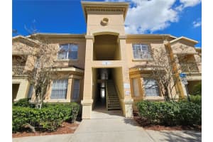 202 Terrace Ridge Cir #202, DAVENPORT