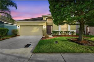 1676 Canoe Creek Falls Dr, ORLANDO