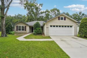 12104 Nw 162nd Dr, ALACHUA