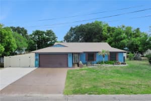 380 E Lake St, UMATILLA