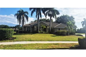8333 Eagle Lake Dr, SARASOTA