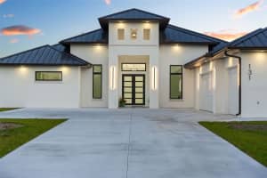 131 Cavalier St, PALM BAY 131 Cavalier St, PALM BAY