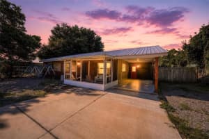 715 4th St, POLK CITY 715 4th St, POLK CITY