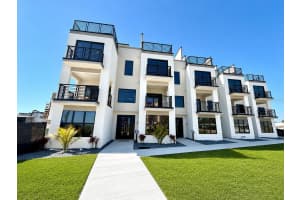 2360 Ocean Shore Blvd #5, ORMOND BEACH 2360 Ocean Shore Blvd #5, ORMOND BEACH