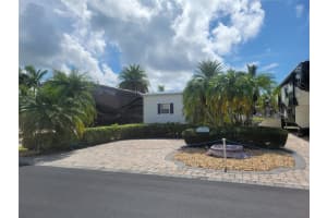 638 Sw 40th Cv #42, OKEECHOBEE