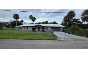 307 Sw 10th St, OKEECHOBEE