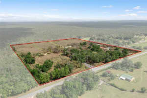 8123 S Lecanto Hwy, LECANTO