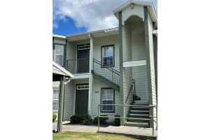 2935 Ne 7th St #206, OCALA
