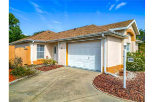 916 Cancun Ct, LADY LAKE