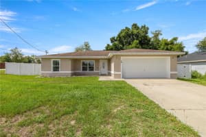 28 Hemlock Radial Loop, OCALA