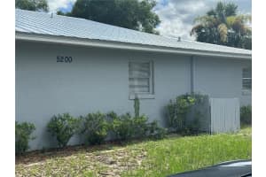 5200 Se 31st St #a, OCALA