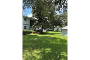 584 Fairways Ln #f202, OCALA