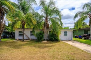 213 Hays Dr, SANFORD