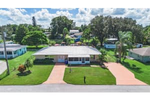 114 Lake Huntley Dr, LAKE PLACID