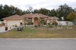 9415 Sw 106th Pl, OCALA
